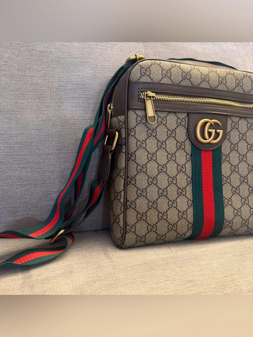 Gucci gg brown